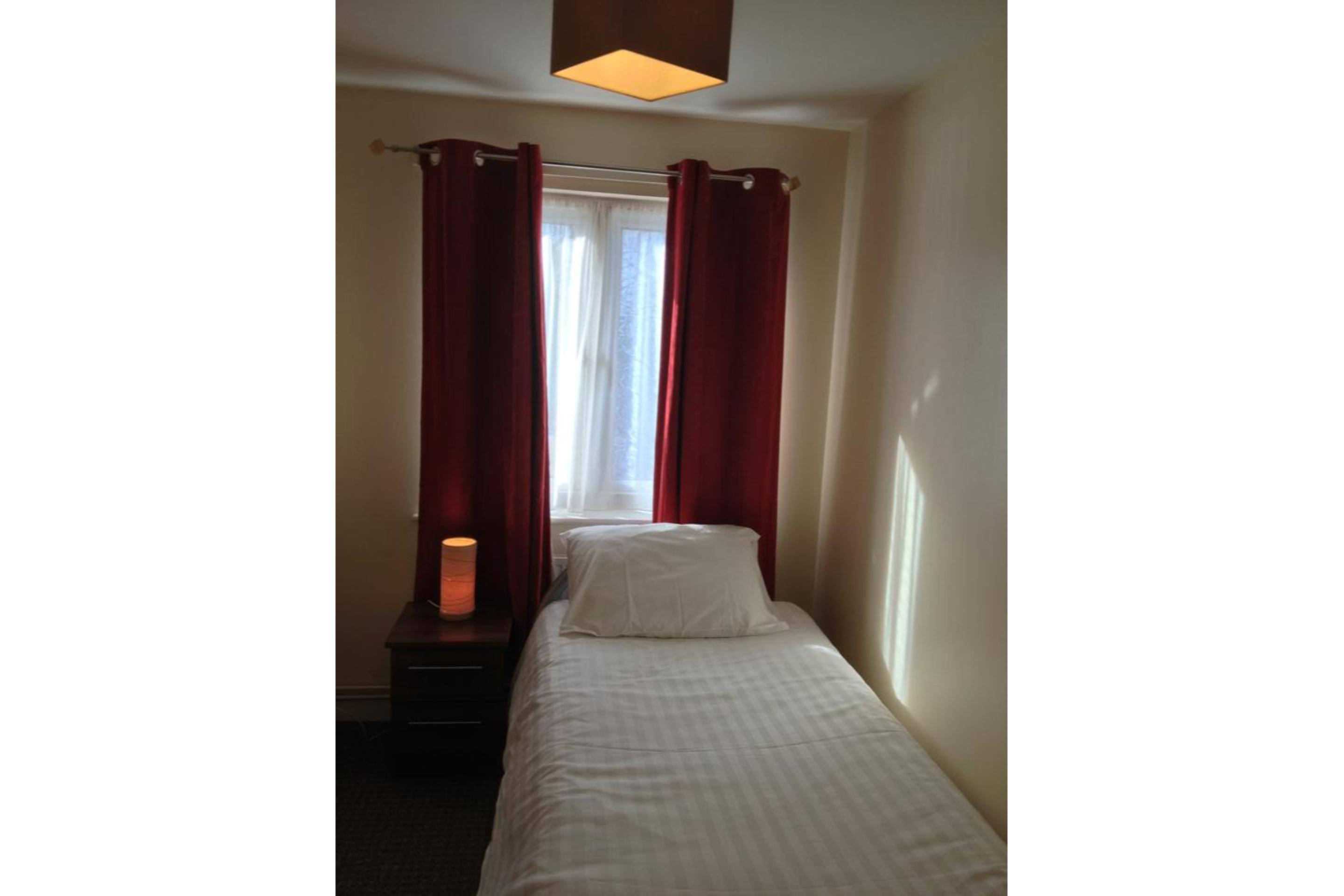 Oyo Arinza Apartments, Liverpool Eksteriør bilde