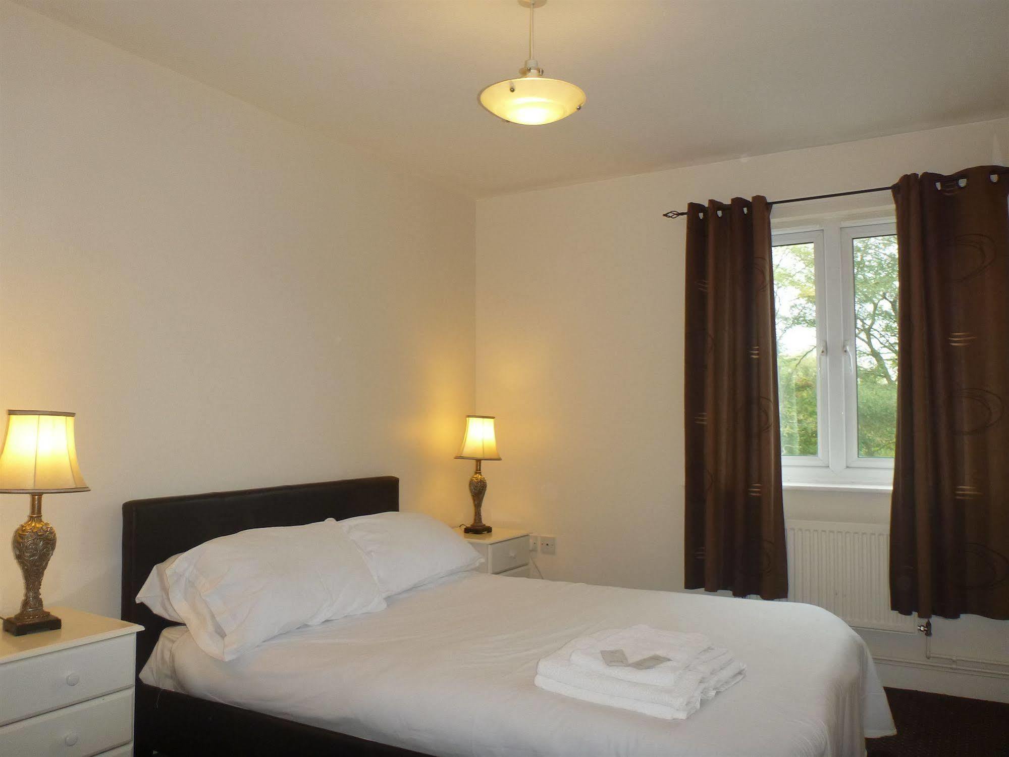 Oyo Arinza Apartments, Liverpool Eksteriør bilde